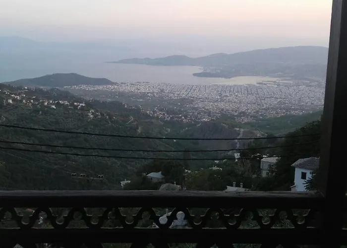 Pilioritiko Spiti Μακρινίτσα